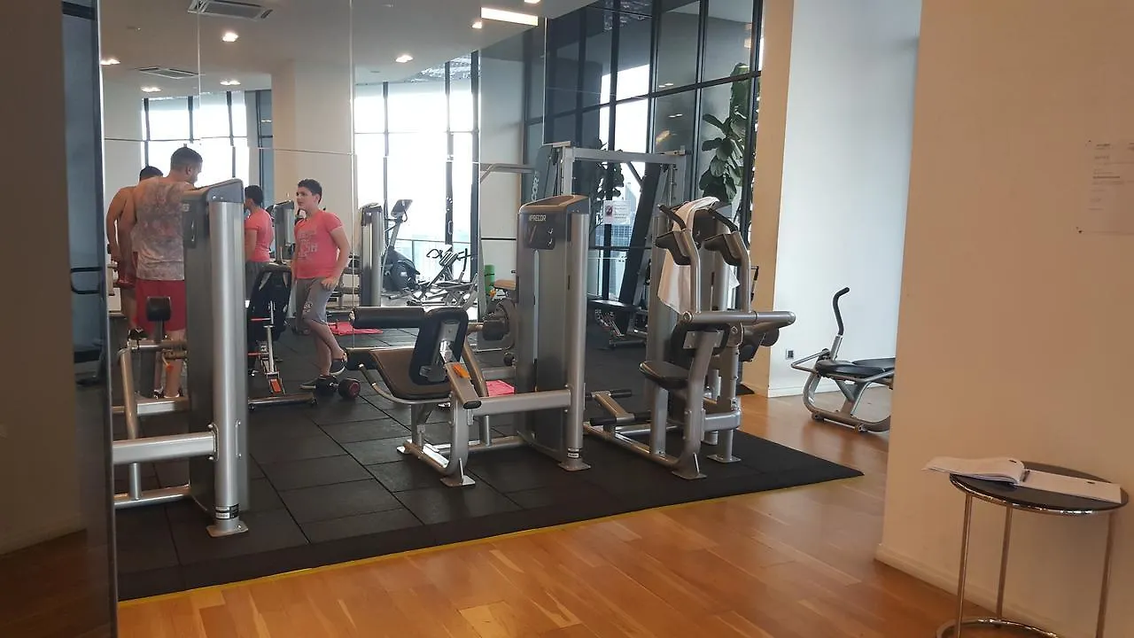 아파트 세티아 스카이 레지던스